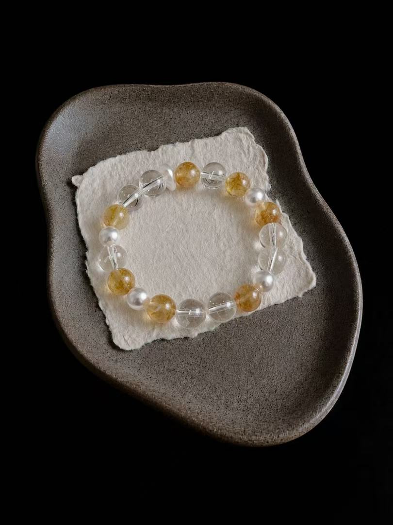 Golden Resolve Crystal Bracelet