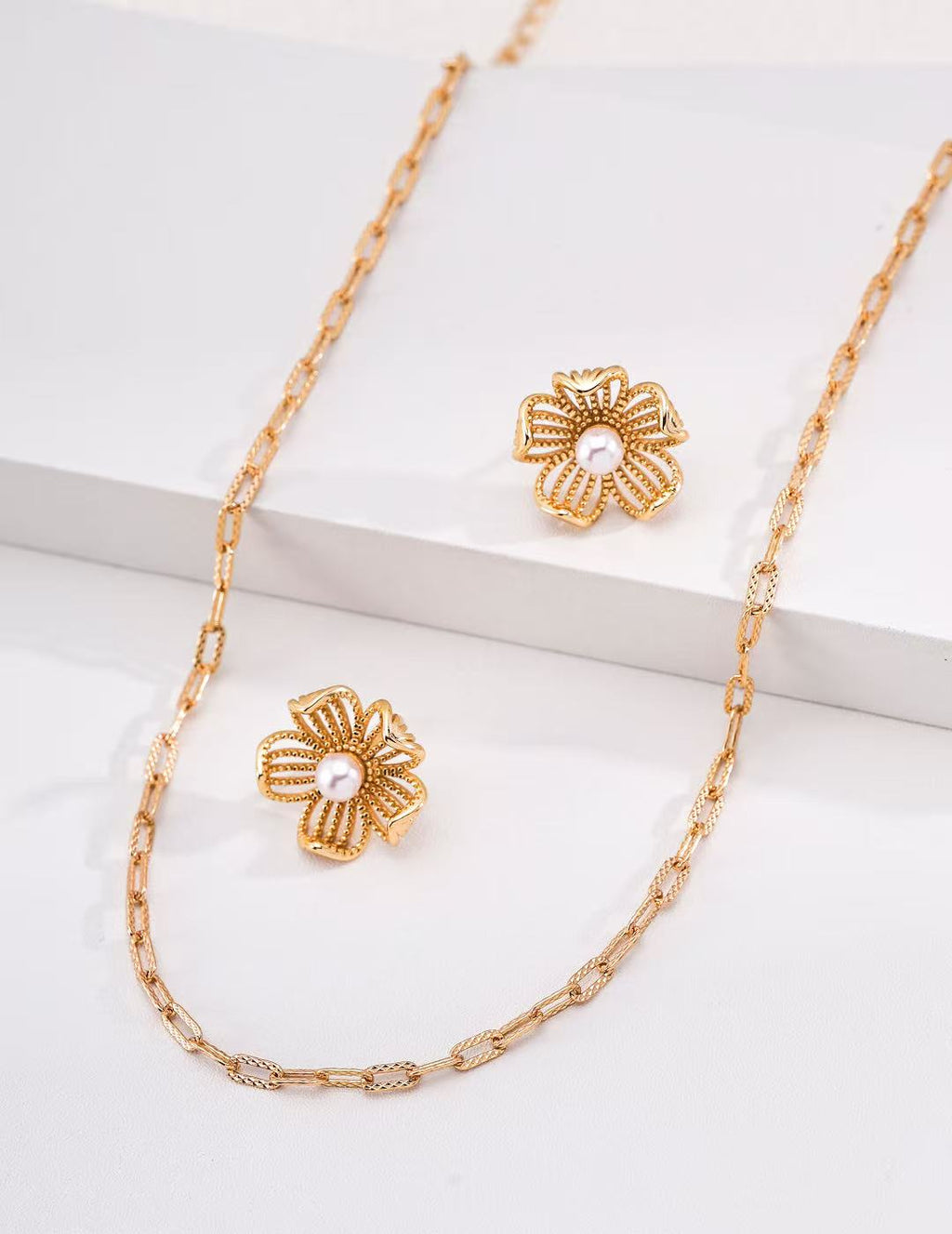 Posy Studs