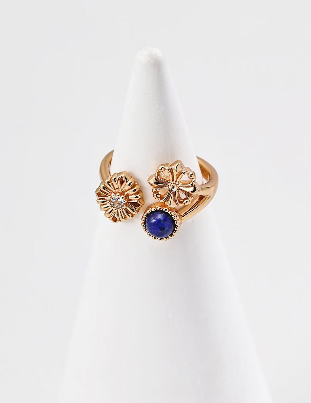 Little Daisy Ring