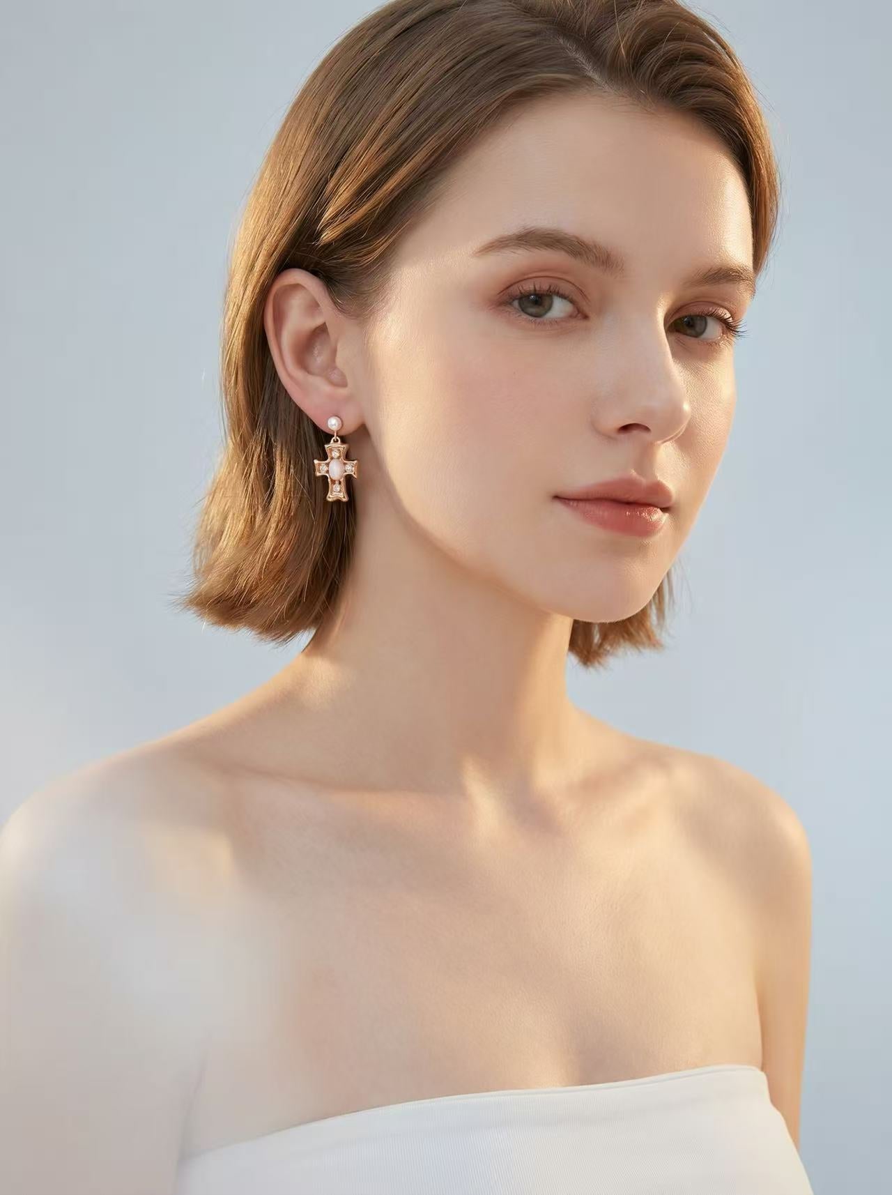 Starlight Shell Studs