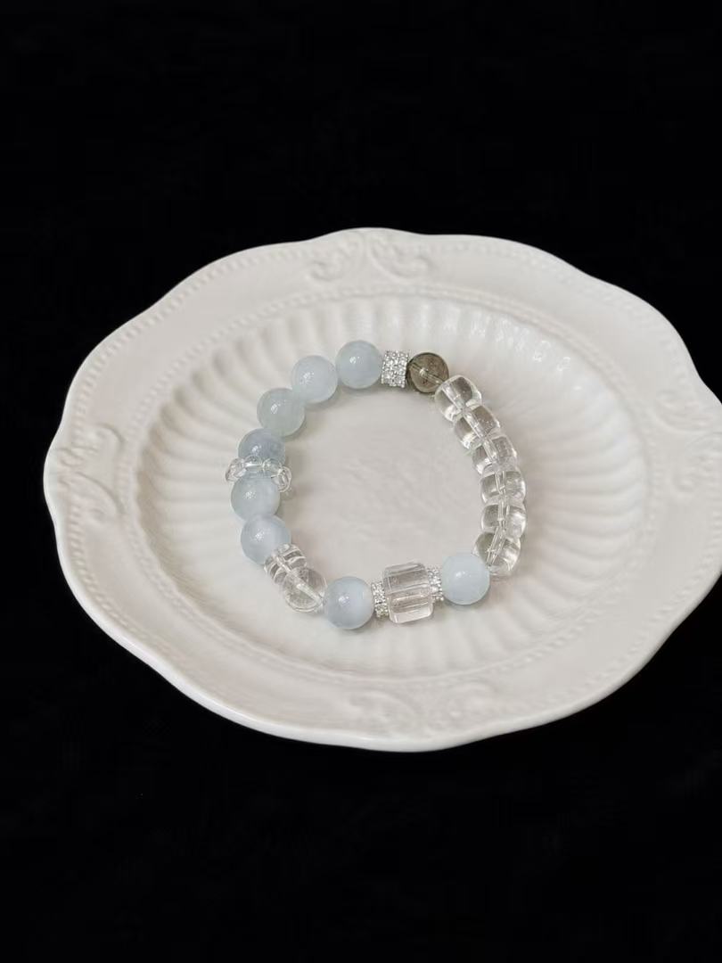 Clearing Mist Bracelet